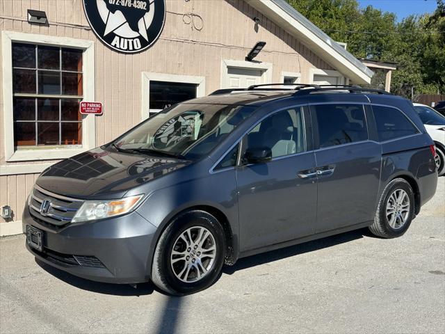 used 2011 Honda Odyssey car, priced at $6,900