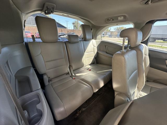 used 2011 Honda Odyssey car, priced at $6,900