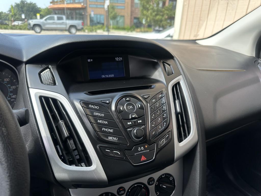 used 2014 Ford Focus car, priced at $5,400