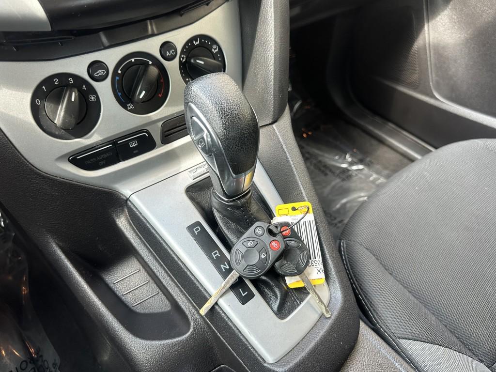 used 2014 Ford Focus car, priced at $5,400
