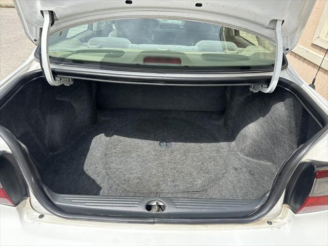 used 2001 Chevrolet Malibu car, priced at $4,400