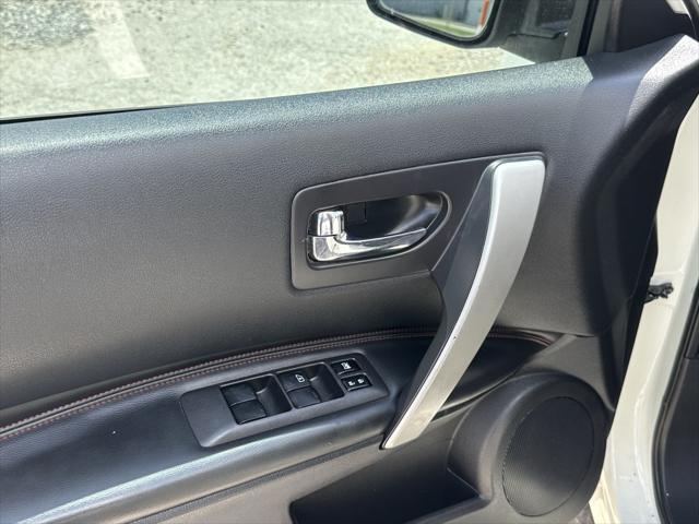used 2010 Nissan Rogue car, priced at $4,900