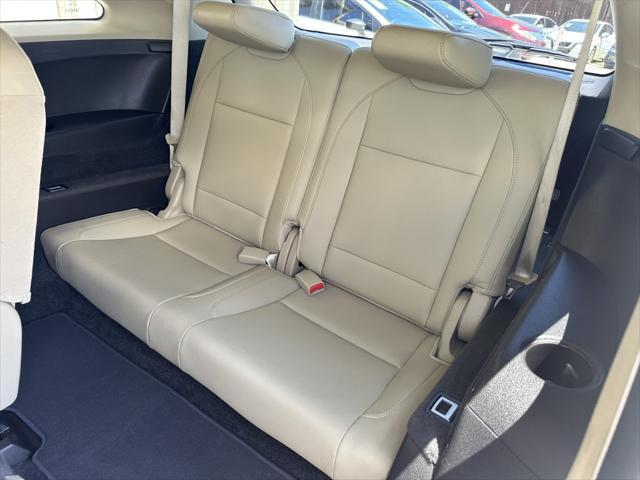 used 2016 Acura MDX car, priced at $10,900