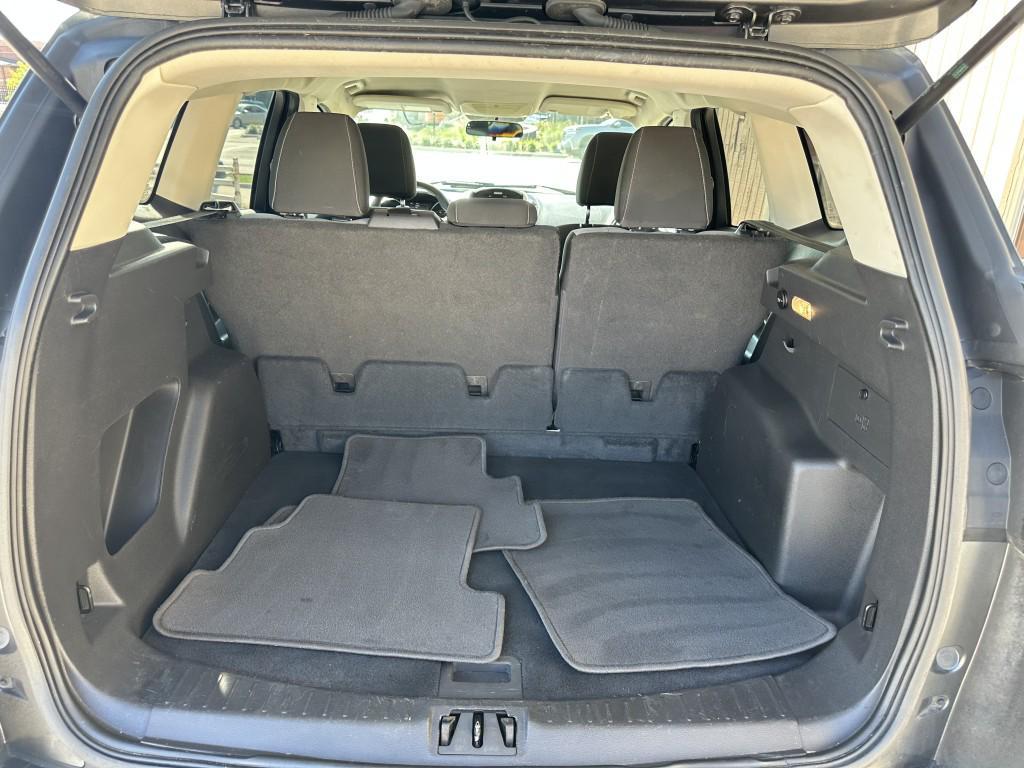 used 2017 Ford Escape car, priced at $5,900