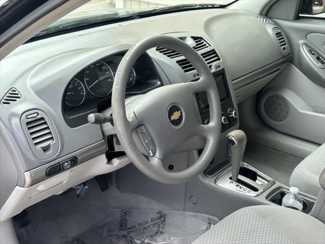 used 2007 Chevrolet Malibu car, priced at $3,900