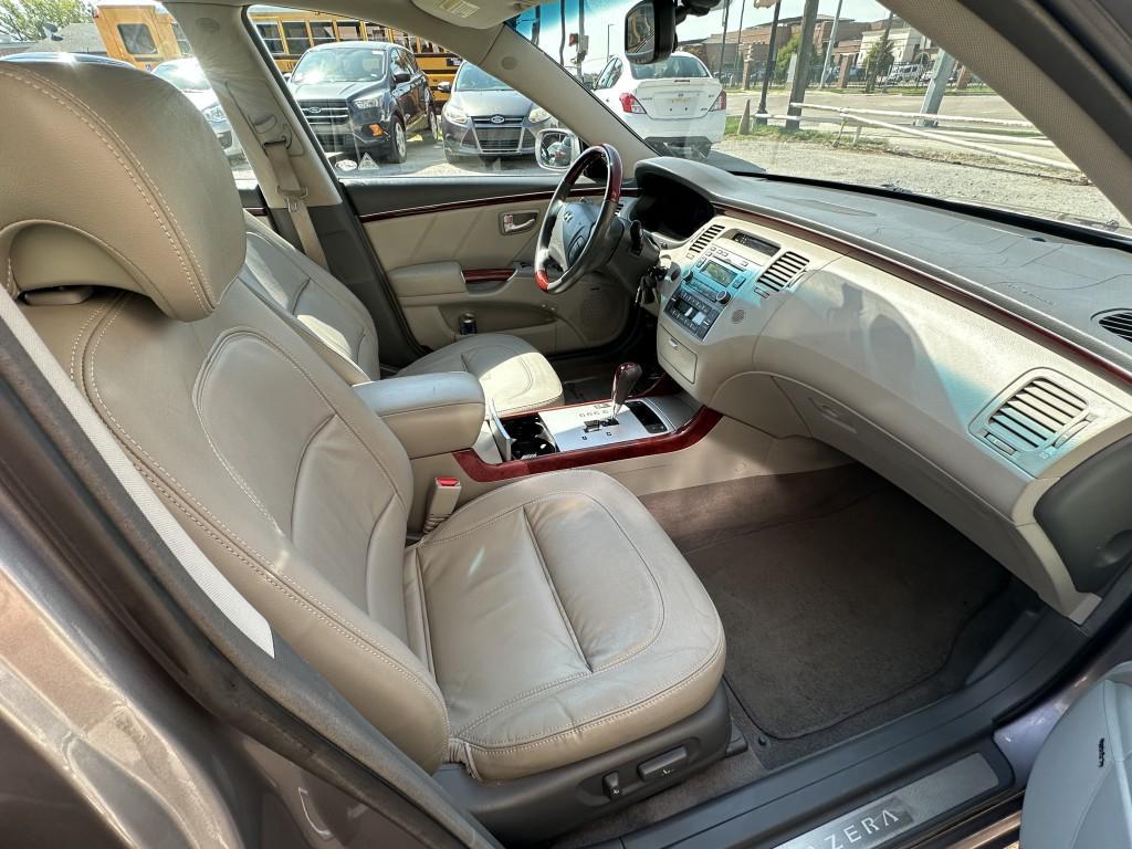 used 2008 Hyundai Azera car, priced at $4,900