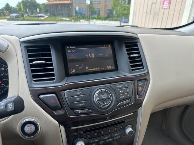 used 2014 Nissan Pathfinder car, priced at $7,900