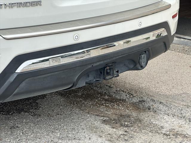 used 2014 Nissan Pathfinder car, priced at $7,900