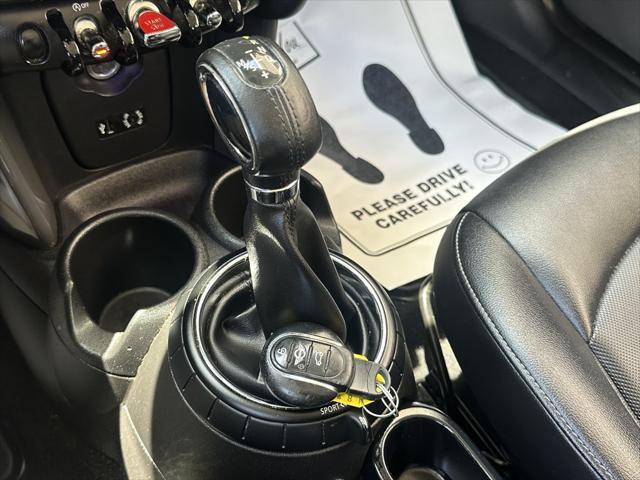 used 2016 MINI Hardtop car, priced at $5,900
