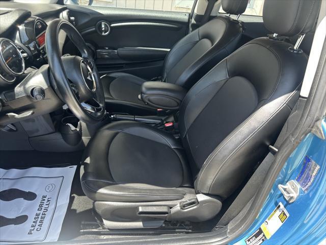 used 2016 MINI Hardtop car, priced at $5,900