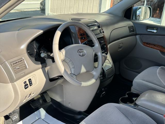 used 2006 Toyota Sienna car, priced at $5,900