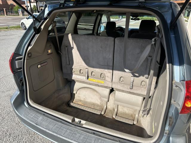 used 2006 Toyota Sienna car, priced at $5,900