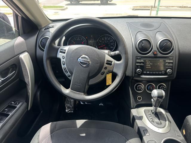 used 2015 Nissan Rogue Select car, priced at $5,900