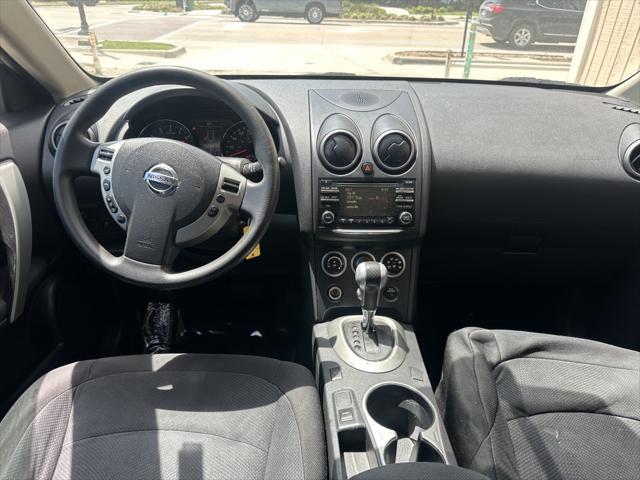 used 2015 Nissan Rogue Select car, priced at $5,900