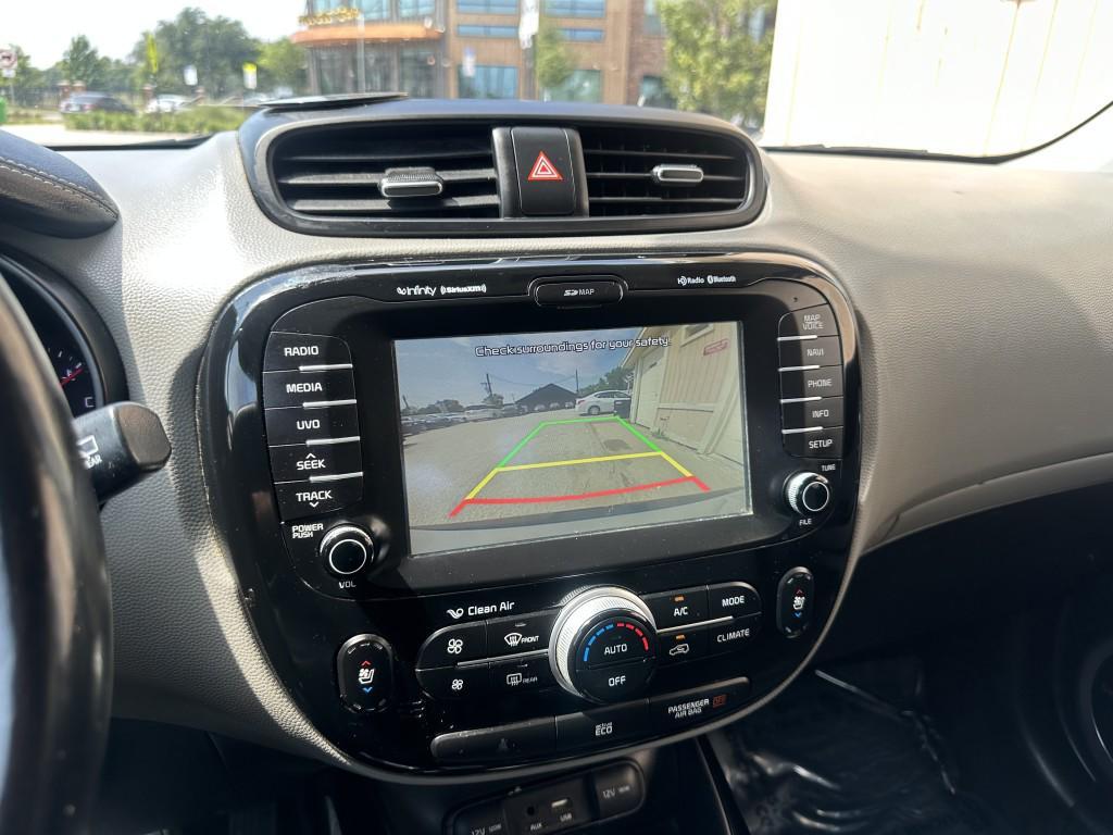 used 2016 Kia Soul car, priced at $6,400