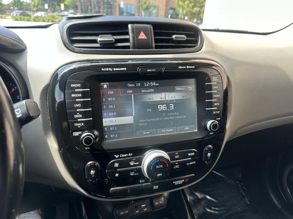 used 2016 Kia Soul car, priced at $6,400