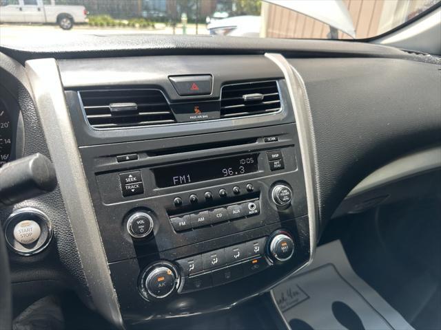 used 2013 Nissan Altima car, priced at $5,900