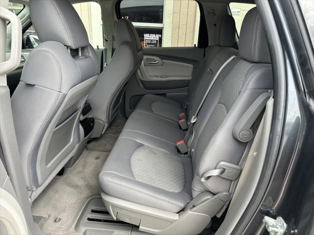 used 2011 Chevrolet Traverse car, priced at $7,900