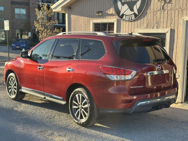 used 2013 Nissan Pathfinder car, priced at $6,900