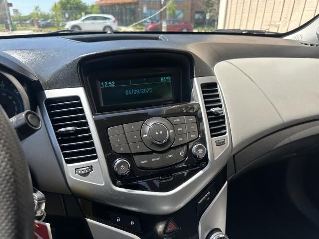 used 2014 Chevrolet Cruze car, priced at $7,900
