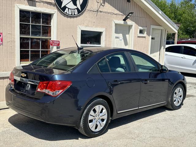 used 2014 Chevrolet Cruze car, priced at $7,900