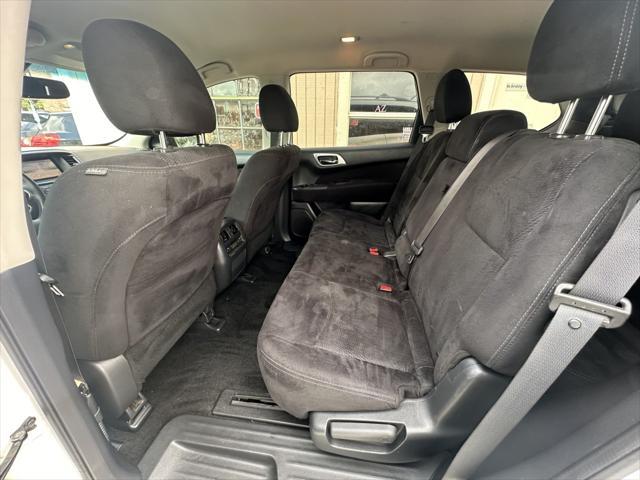 used 2015 Nissan Pathfinder car, priced at $6,900