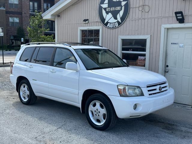 used 2007 Toyota Highlander car, priced at $5,900