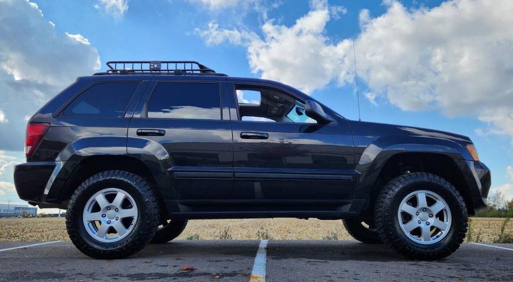 used 2009 Jeep Grand Cherokee car, priced at $14,980