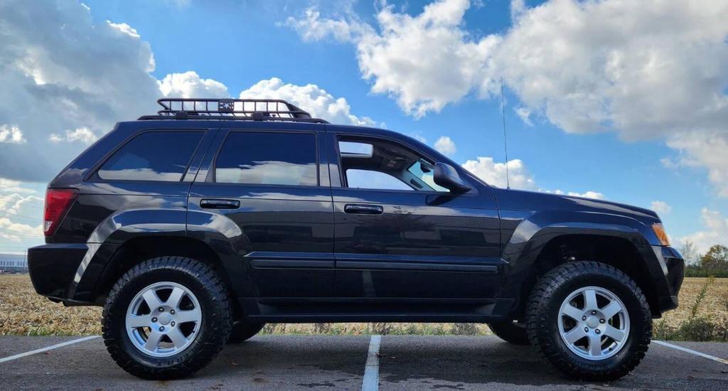 used 2009 Jeep Grand Cherokee car, priced at $14,980