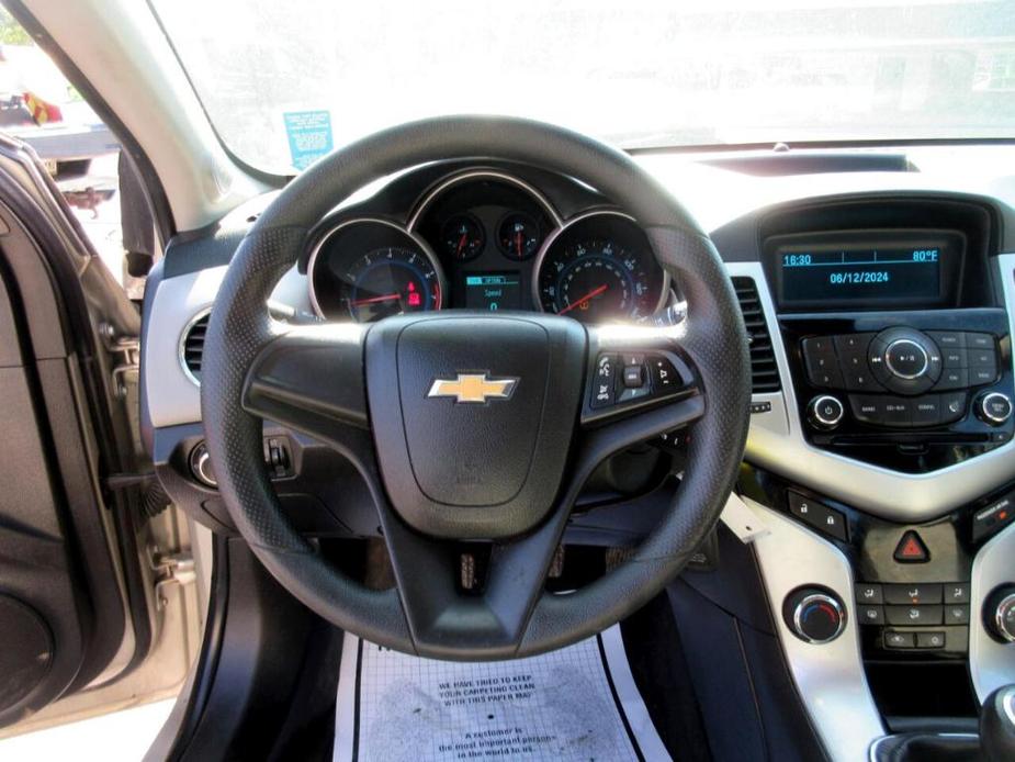 used 2014 Chevrolet Cruze car, priced at $6,995