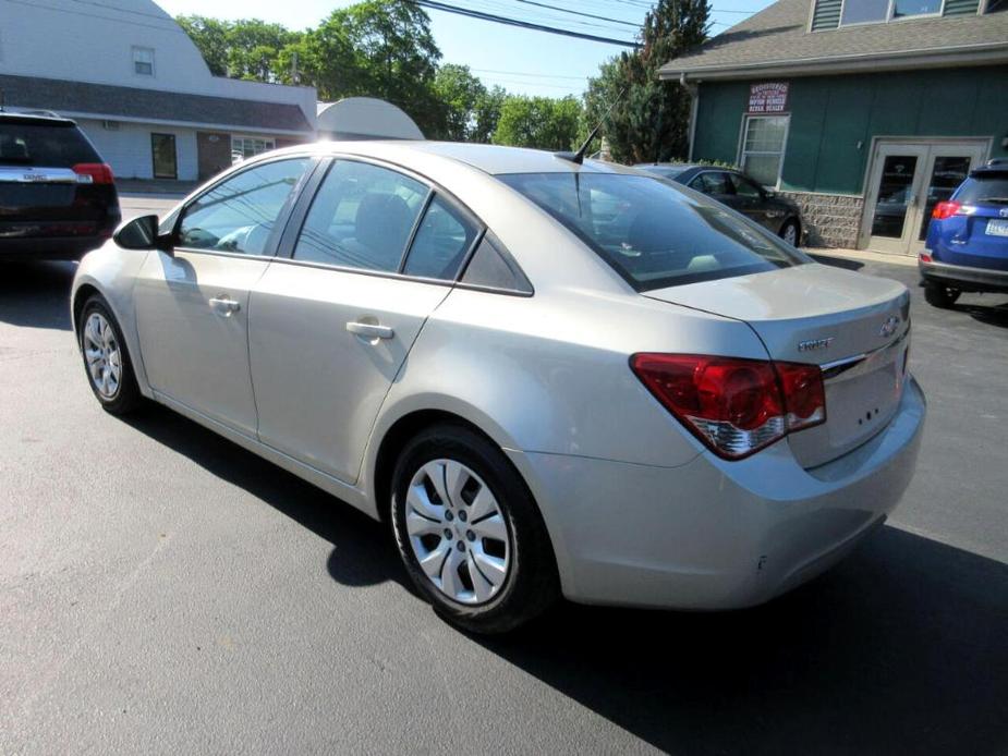 used 2014 Chevrolet Cruze car, priced at $6,995