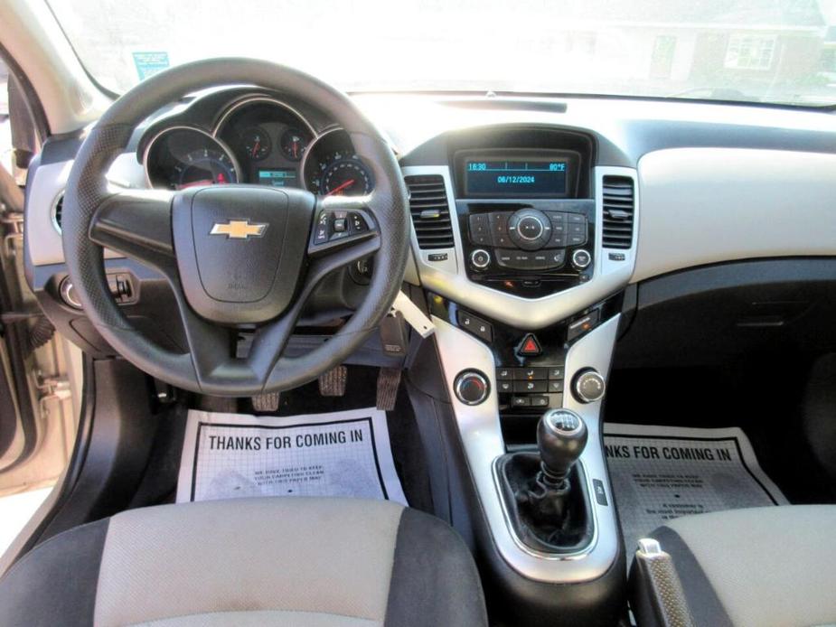 used 2014 Chevrolet Cruze car, priced at $6,995