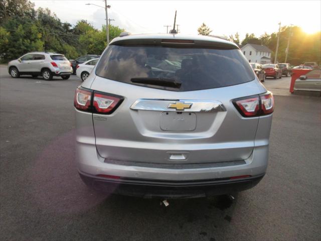 used 2016 Chevrolet Traverse car, priced at $9,600