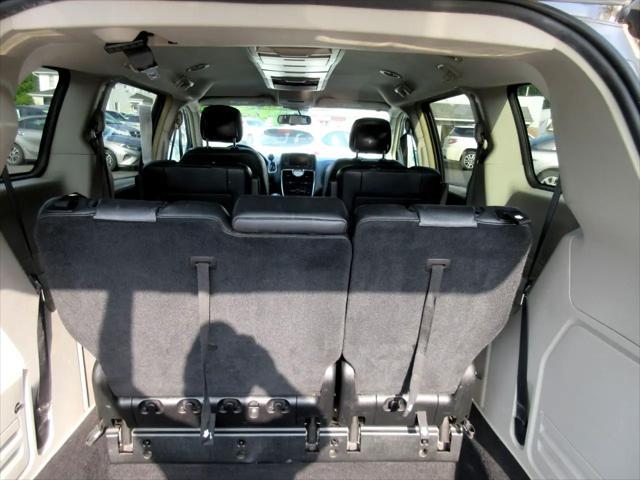 used 2015 Chrysler Town & Country car, priced at $5,995