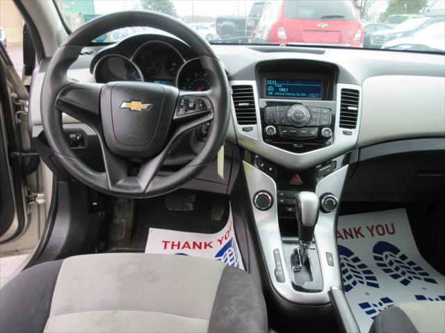 used 2013 Chevrolet Cruze car, priced at $6,995