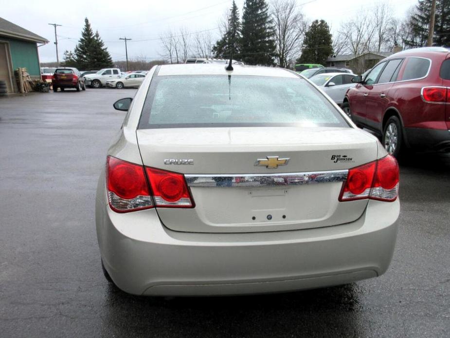 used 2013 Chevrolet Cruze car, priced at $6,995
