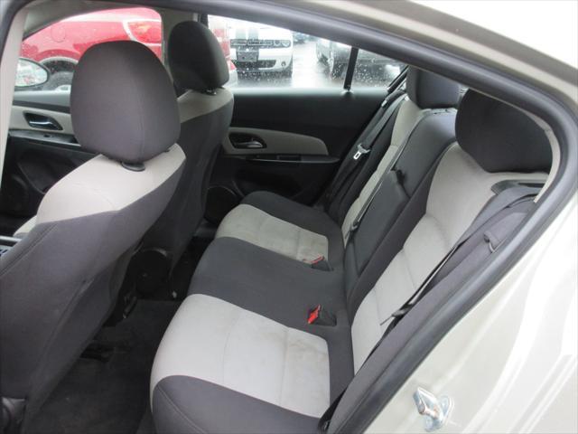 used 2013 Chevrolet Cruze car, priced at $6,995