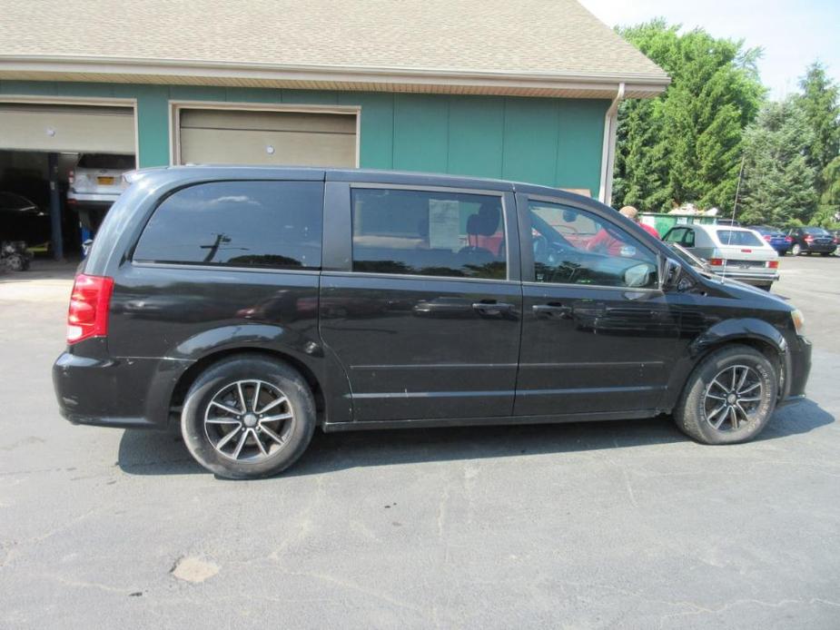 used 2014 Dodge Grand Caravan car, priced at $6,995