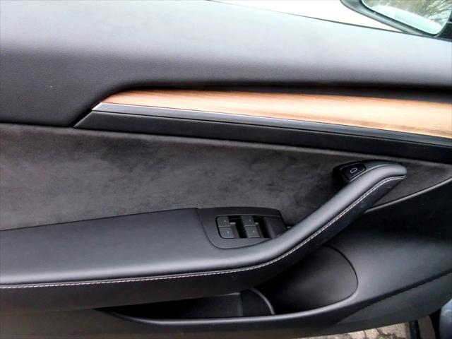 used 2022 Tesla Model 3 car, priced at $17,995