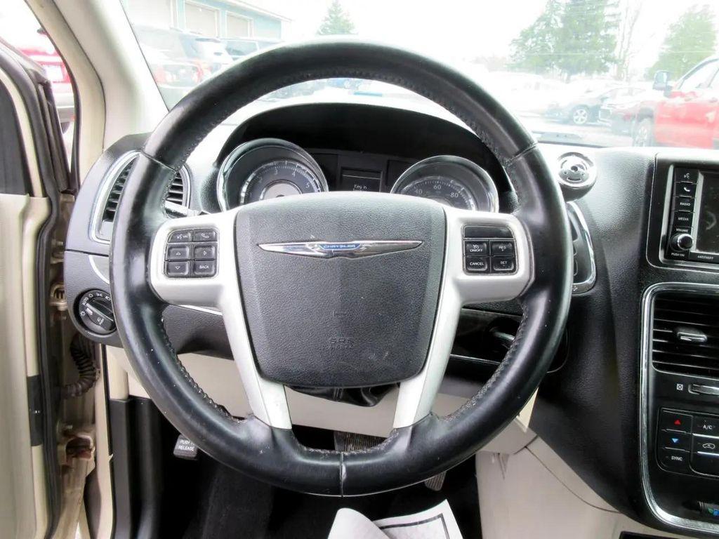 used 2015 Chrysler Town & Country car, priced at $7,500