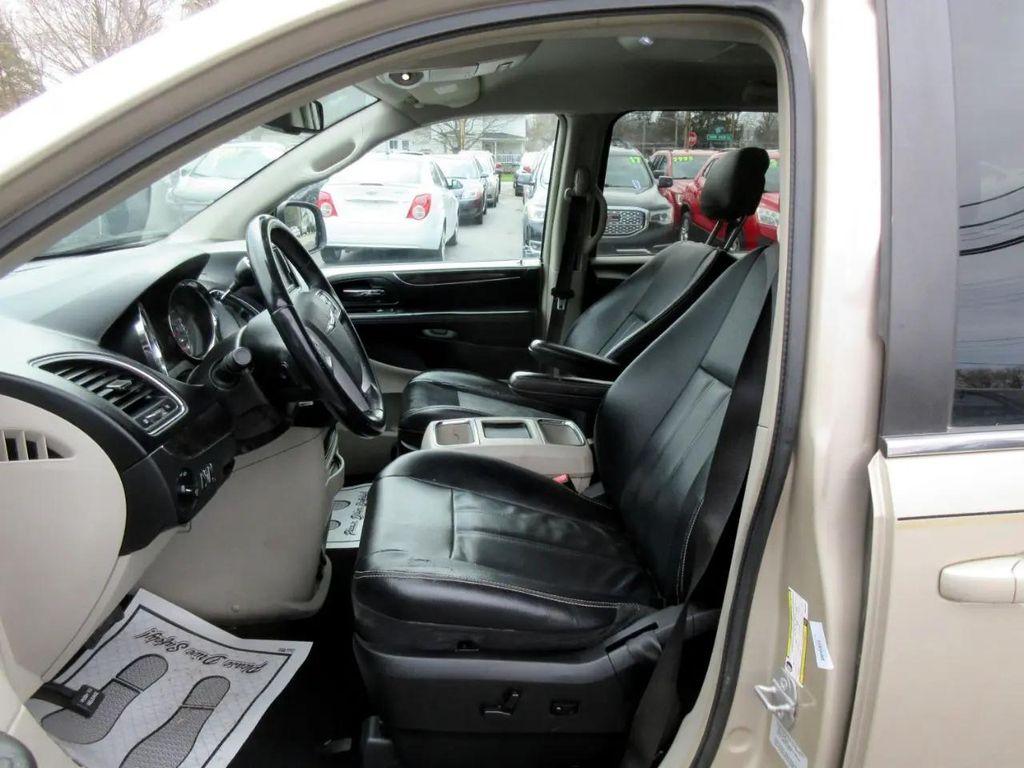 used 2015 Chrysler Town & Country car, priced at $7,500