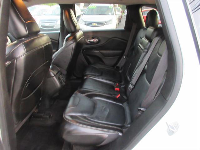 used 2015 Jeep Cherokee car, priced at $8,995