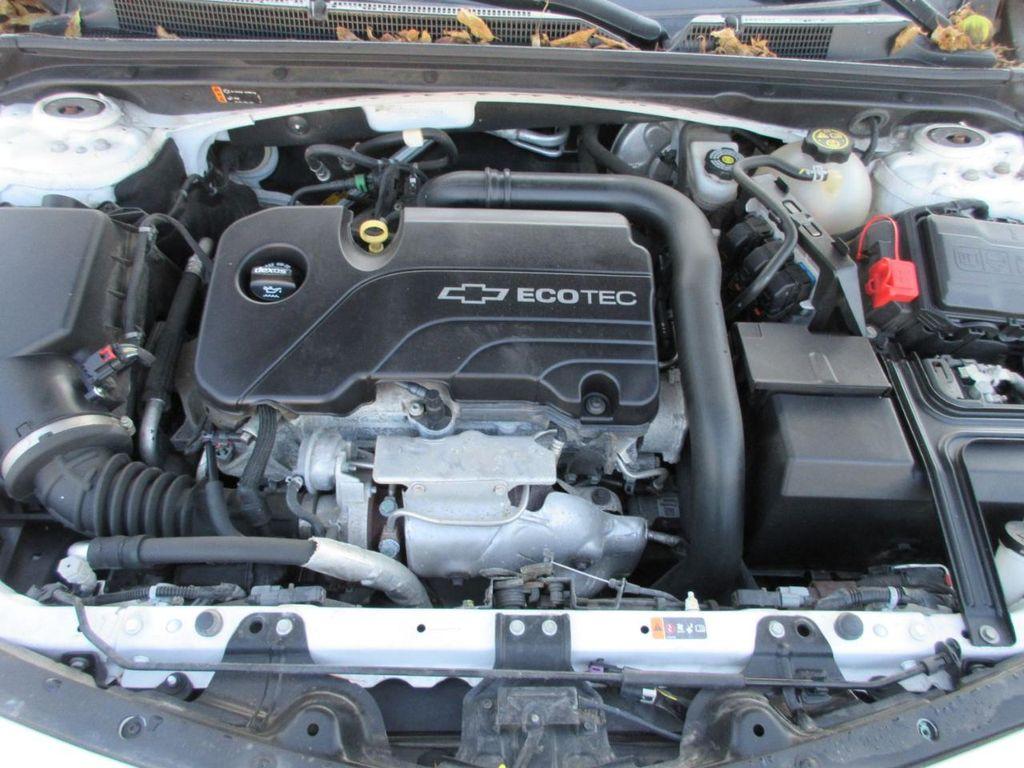 used 2018 Chevrolet Malibu car, priced at $9,995
