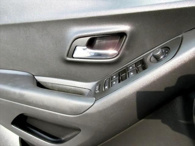used 2021 Chevrolet Trax car, priced at $9,995