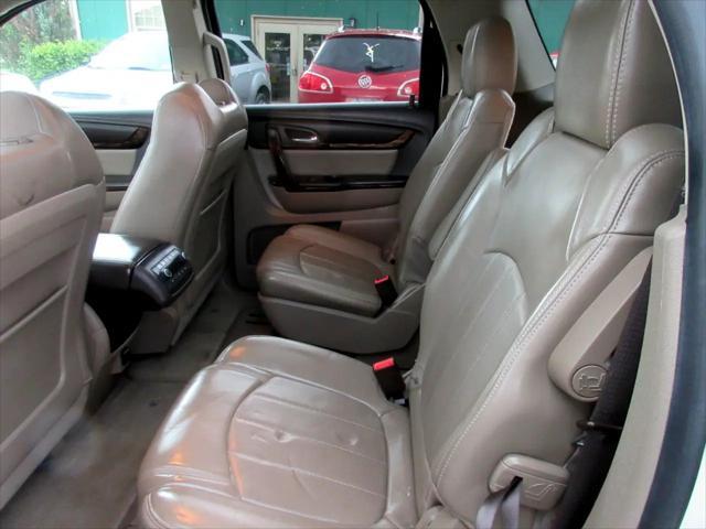 used 2014 GMC Acadia car, priced at $9,500