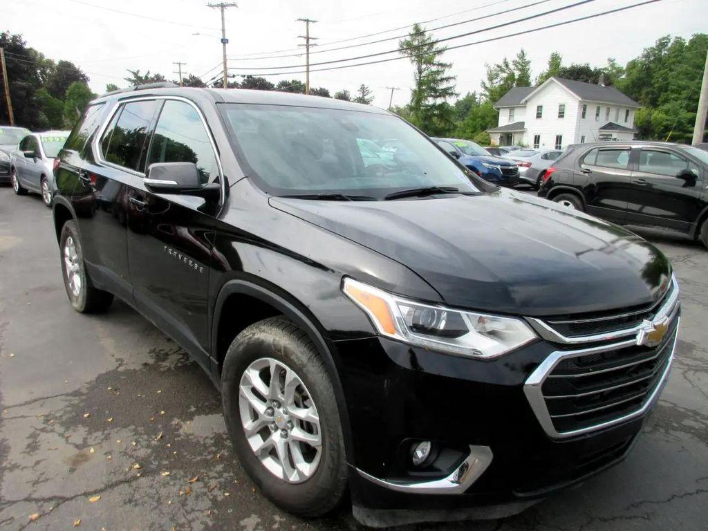 used 2020 Chevrolet Traverse car, priced at $17,900