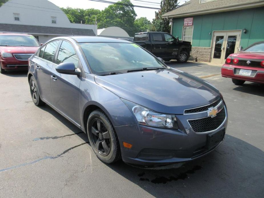 used 2014 Chevrolet Cruze car, priced at $5,995