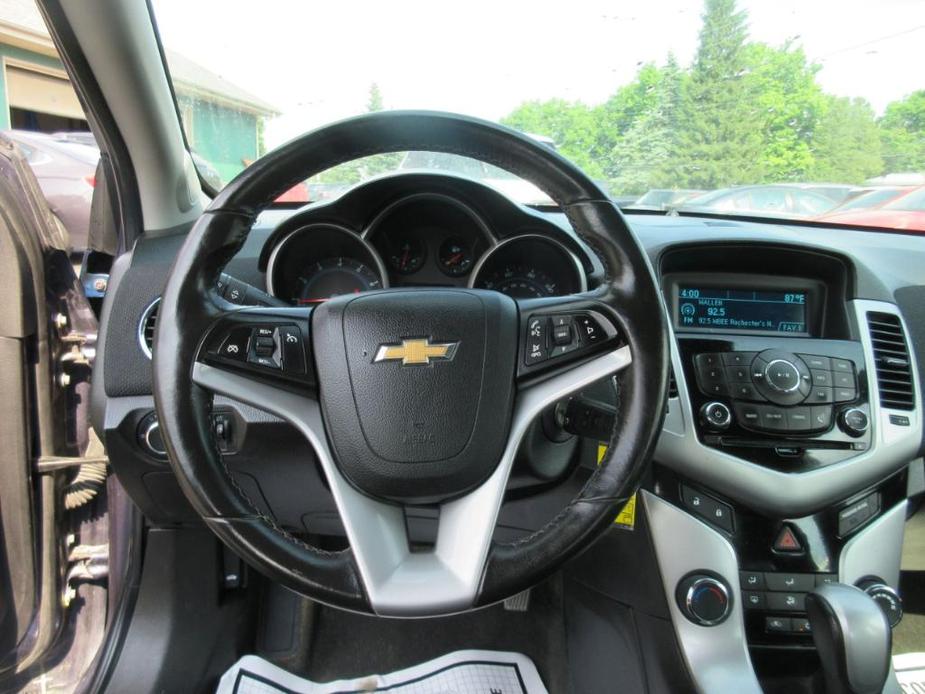 used 2014 Chevrolet Cruze car, priced at $5,995