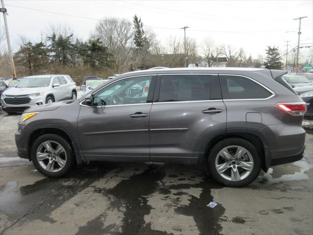 used 2016 Toyota Highlander car, priced at $15,500