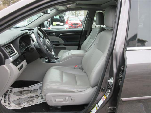 used 2016 Toyota Highlander car, priced at $15,500